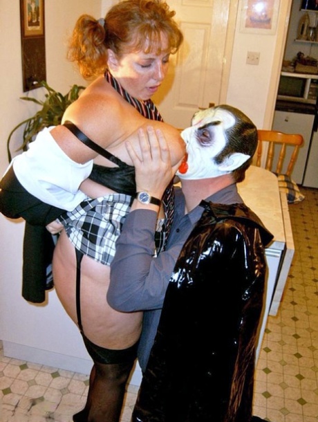 curvy ghost cosplay hot naked photos