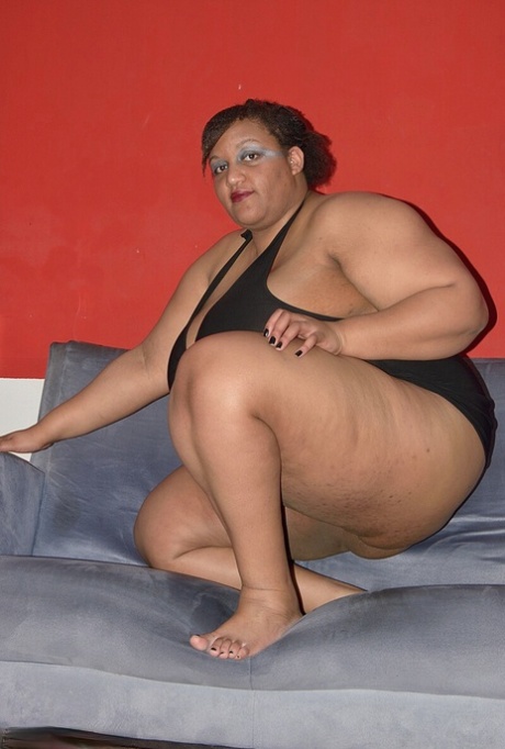 voluptuous secretary took off her clothes photos alison beautiful porn images