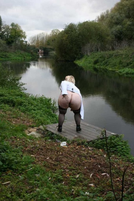 porn fat women lesbians art xxx photo