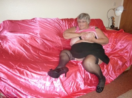 lifting bbw adult photo