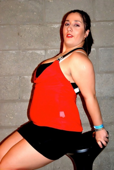 thick prone bone free xxx photo