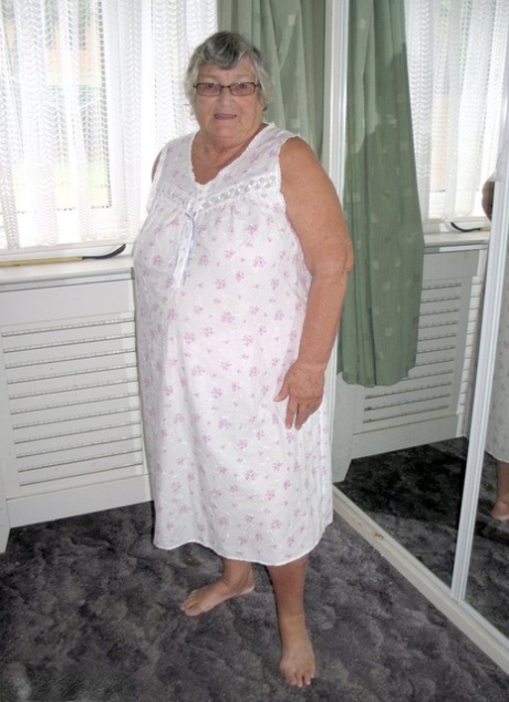 white bbw ass spread best archive