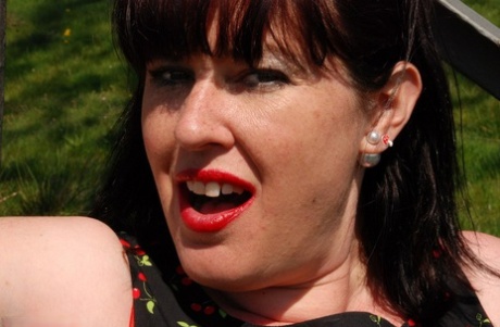 fat online hairy granny exclusive photo