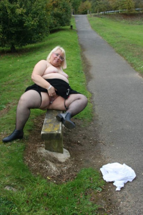 big ass ebony girl thirsty on instagram beautiful picture