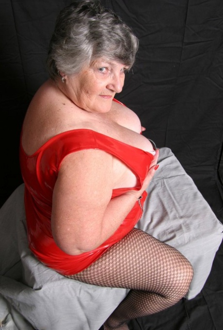 thick tiktokers free sexy image
