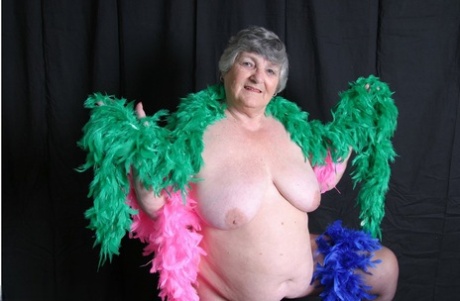 erotica on thick labia naked picture