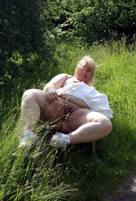 3 thick chubby asses best pics