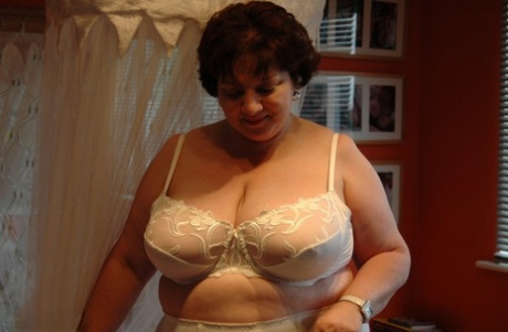 bbw skinny girl sexy nude image