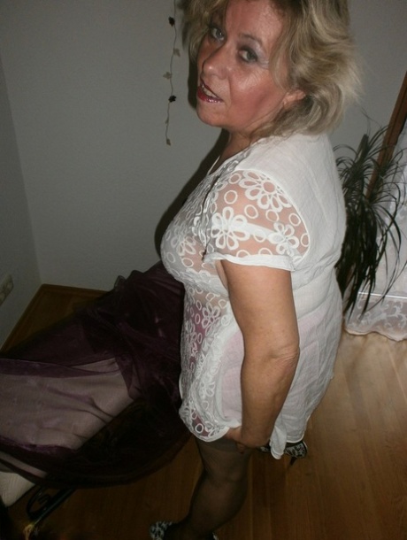 two bbw showing their boobs hd picture