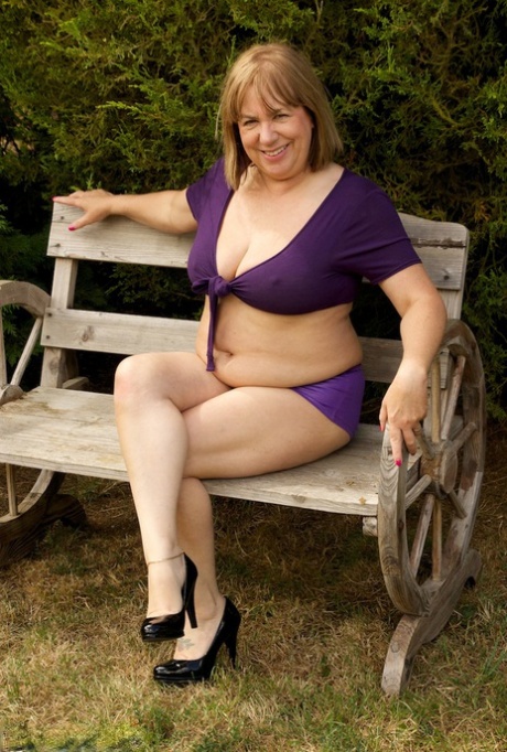 bbw redhead stepmom art nude image