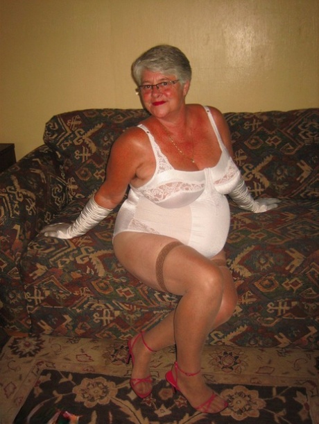 slim and chubbies strongsville ohio porn photos