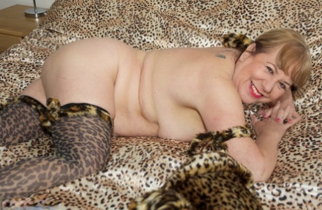 chubby dildo solo socks sexy nude pic