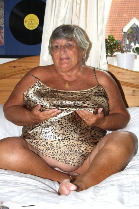 bbw in diapers sexy image