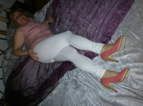 thick headscissor nude gallery