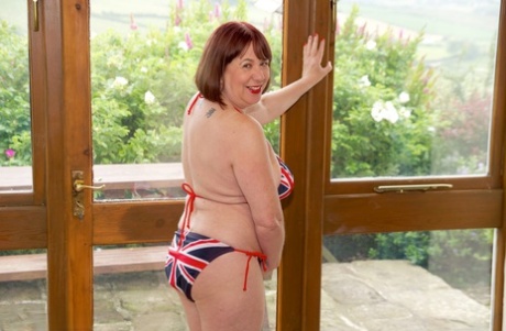 mature bbw big pierced tits on sexdate hidden cam sexy xxx archive