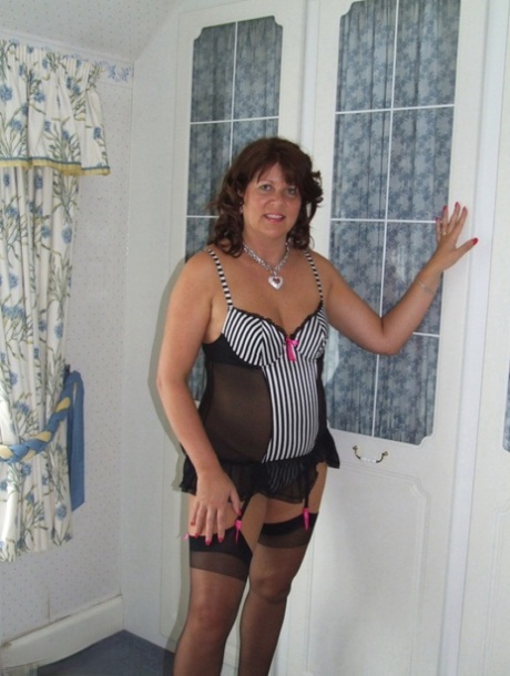 bbw hitchhiker hot naked photos