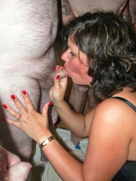 fucking my bbw mom free photo