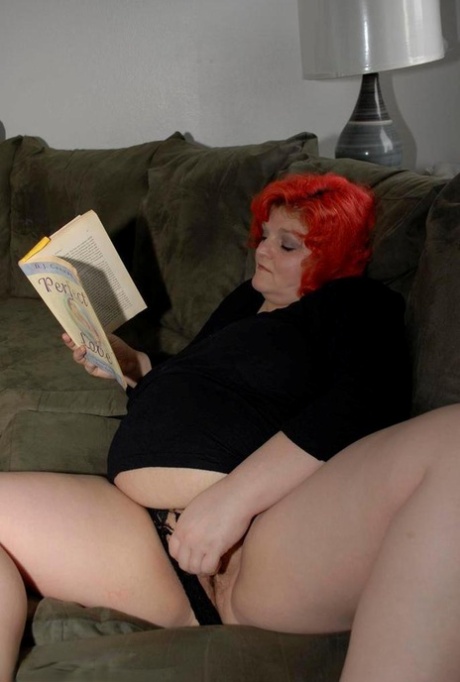 teen loves the taste of thick warm knob art naked gallery