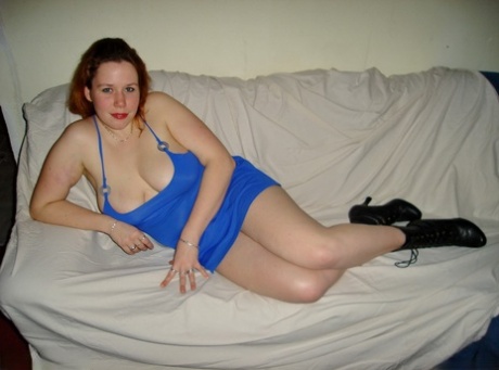 red chubby hairy pussy nudes pics