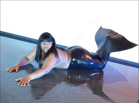 big ass girls twerking naked pretty picture