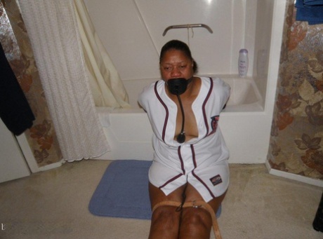 thick bondage beautiful porn pic