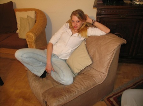 amateur curvy women art naked picture