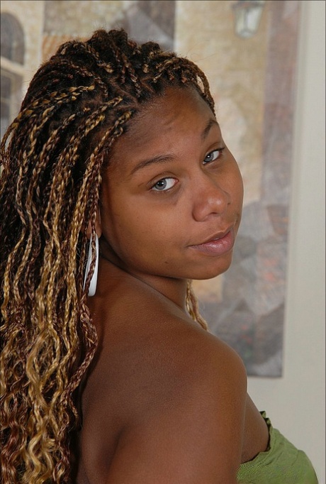 thick gym chick beautiful naked galleries