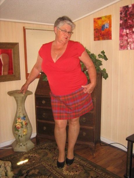 fat hd domina stickam gangbang hd photos