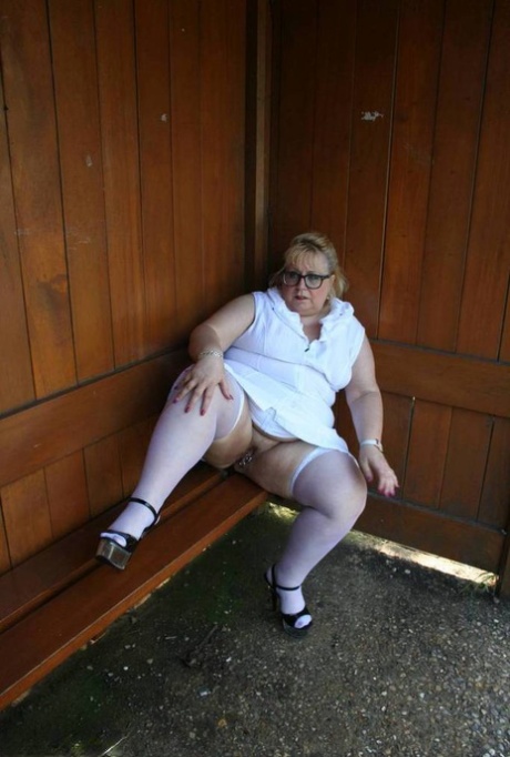 curvy twink sexy photos