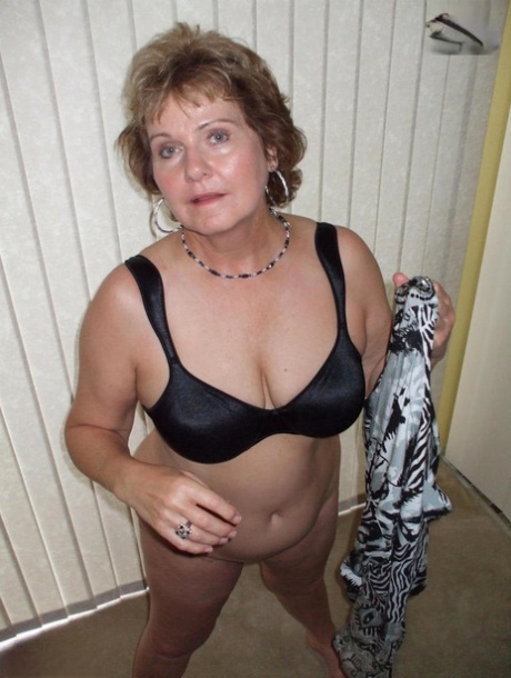 punk girl big ass farting pretty images