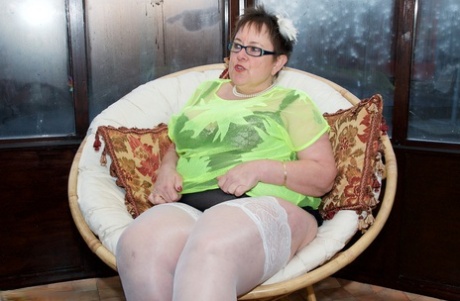 fat ass milf riding hot sex gallery