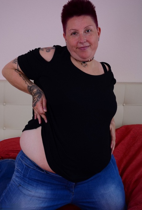 chubby ada sanchez so hot while being drilled by neighbor exclusive archive