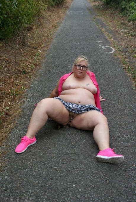 latina bbw anastasia free naked images