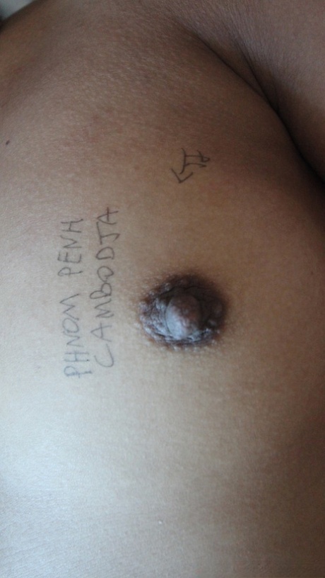 her first fat lesbian art nude picture