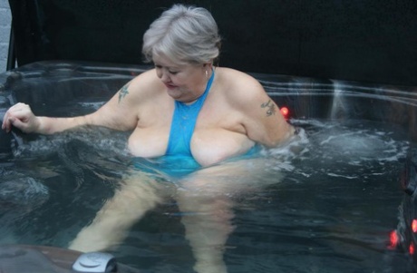 thugs with fat asses free sexy pictures