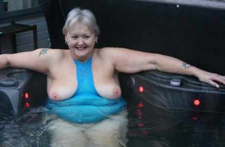 curvy wife mmf art nude galleries