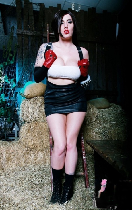 thick lesbian tribbing hot pictures