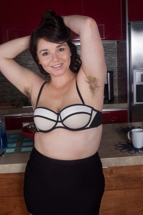bbw bra try on free naked photo