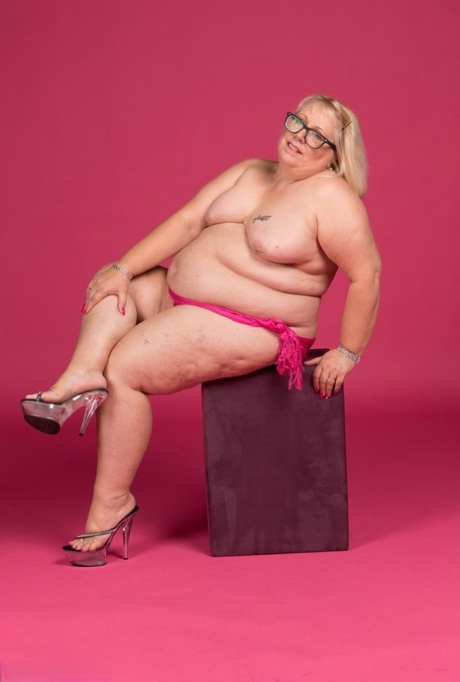 mature bbw ass big tits hairy pussy art naked archive