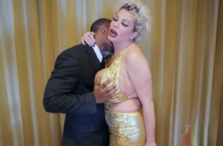 bbw tale free sexy gallery