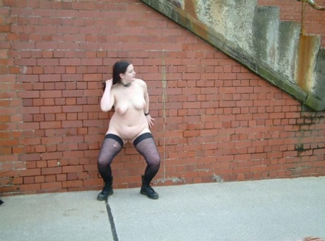 bbw bigvtit latina lesbin sexy naked photos