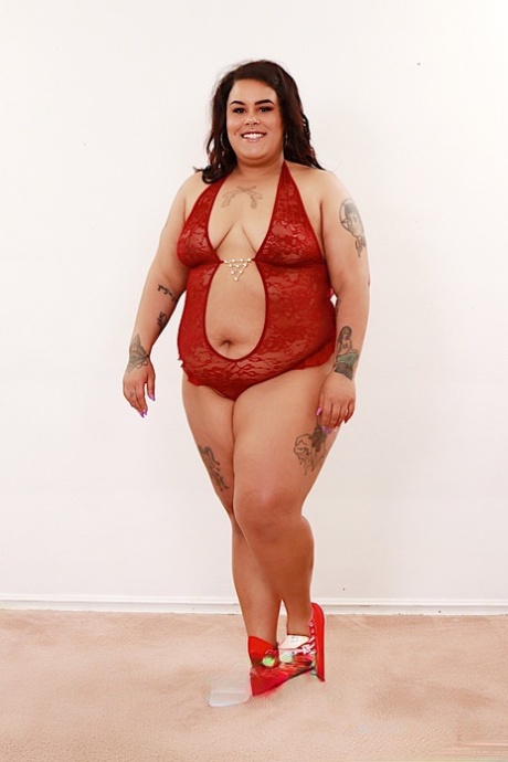 bbw wet t shirt hot pic