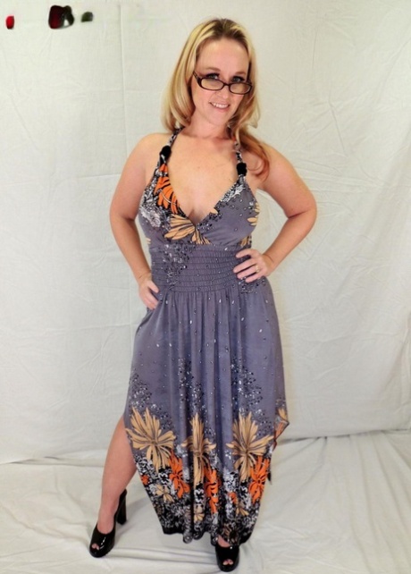fat naked lesbian grandmas sexy pictures