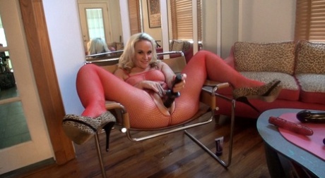 big booty dirty diana loves putting in work art porn image