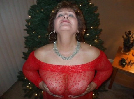 plump beauty anal sex pov free sexy pic