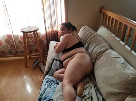 hot nude blonde curvy beautiful pornographic pictures