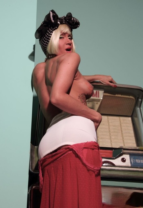fat tits latvian vita art naked photos