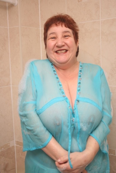 fat online hairy granny hot porn images