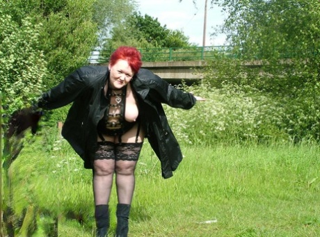 bbw granny likes to drink and fuck art xxx pic