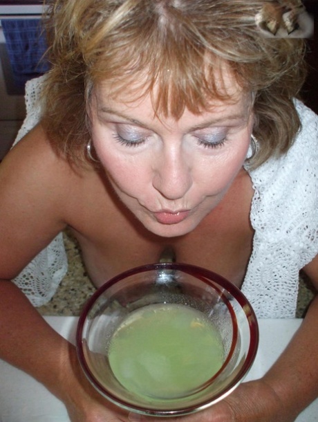 dirty debrina is a ssbbw who loves the taste of cum art porn images
